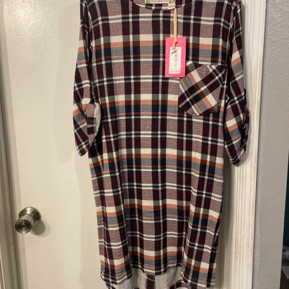 Chelsea & violet - Picture 11 of 12